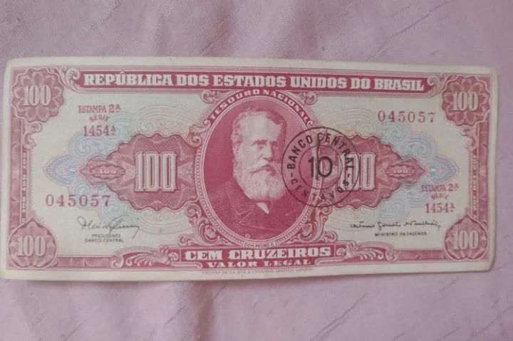 Nota de Cem Cruzeiro