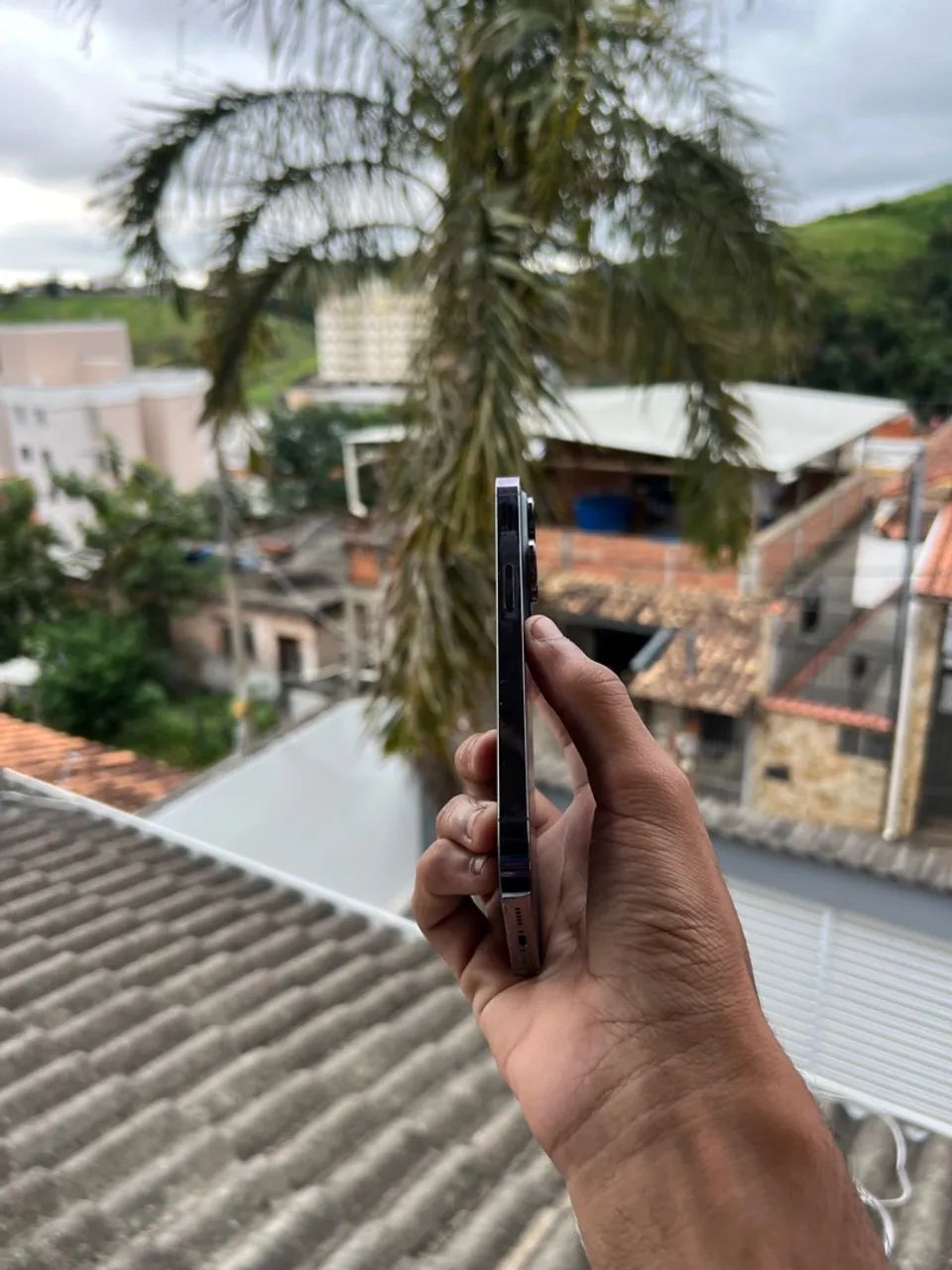 IPHONE 14 PRO  - Foto 4