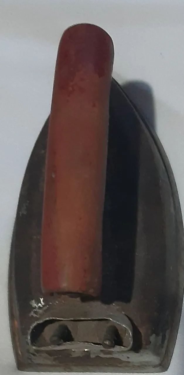 FERRO DE PASSAR ROUPA ANTIGO - Foto 5