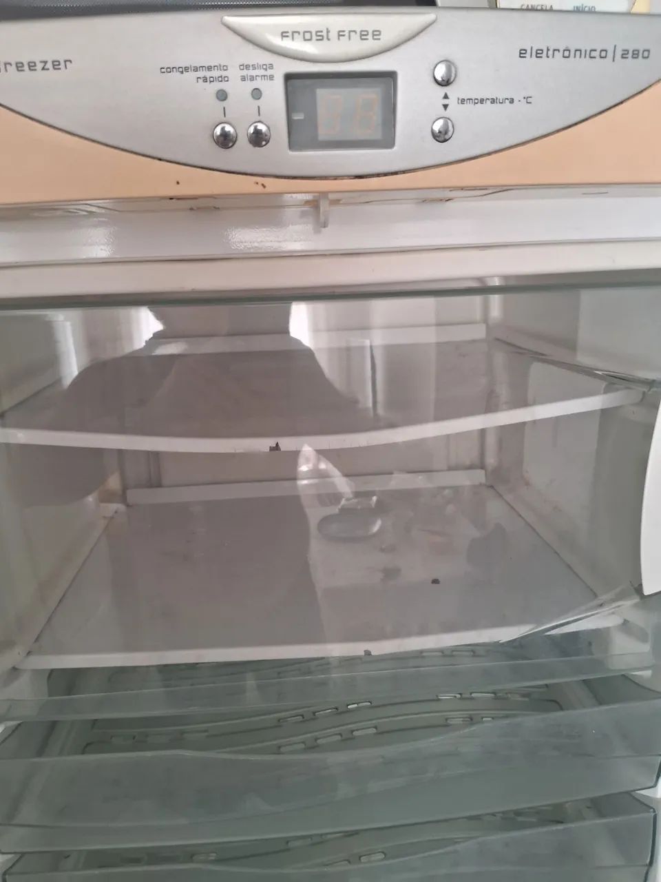 Conjunto freezer e geladeira frost free - Foto 5