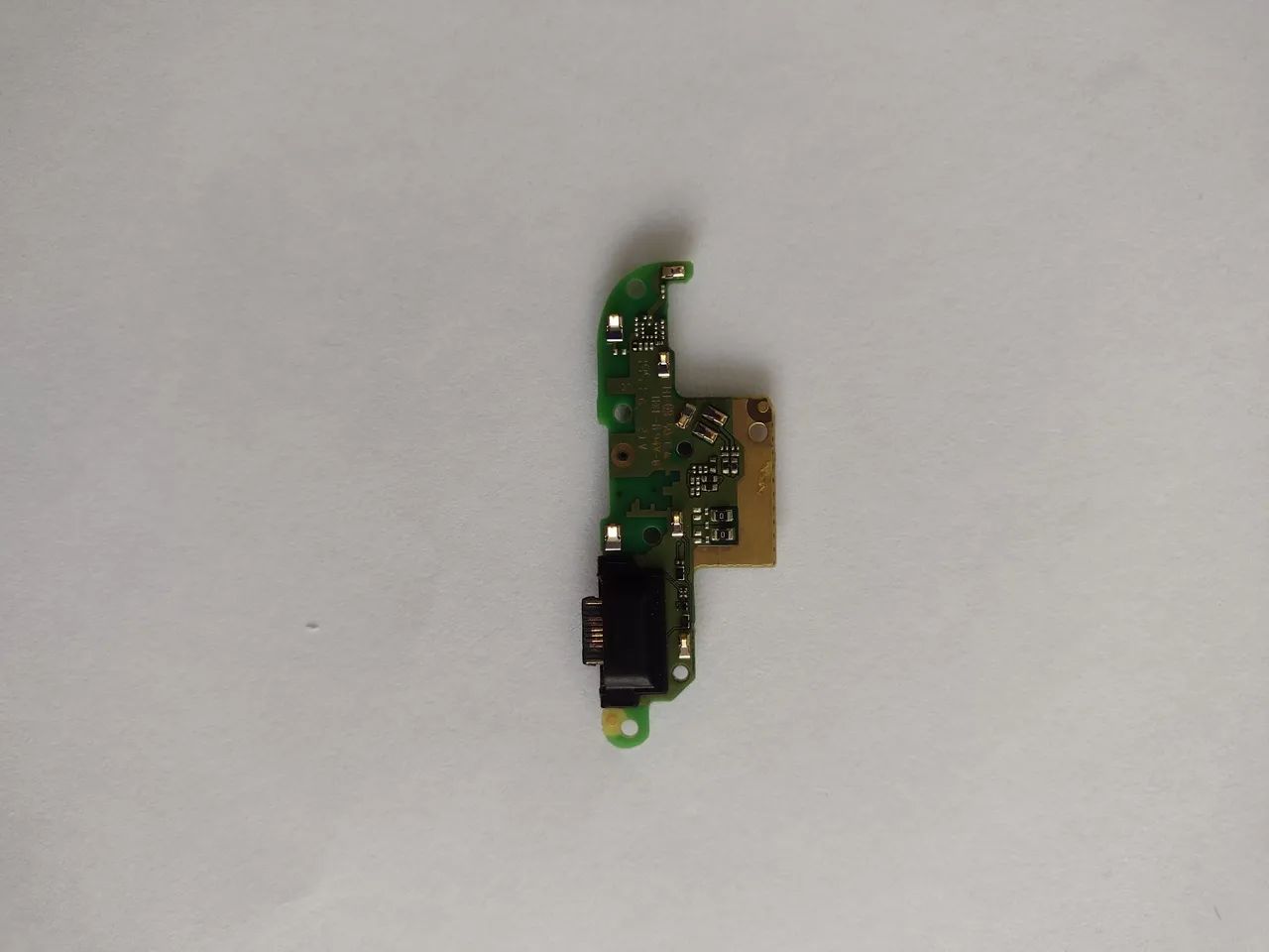 placa de carga moto G8 power - Foto 2