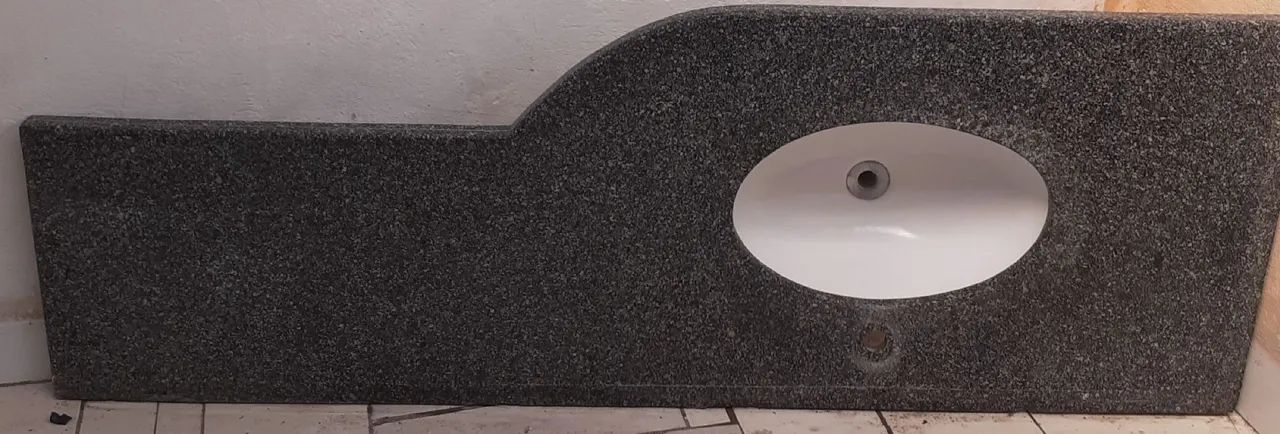 Pia de mármore para Banheiro completa com Cuba medida 1.60x58