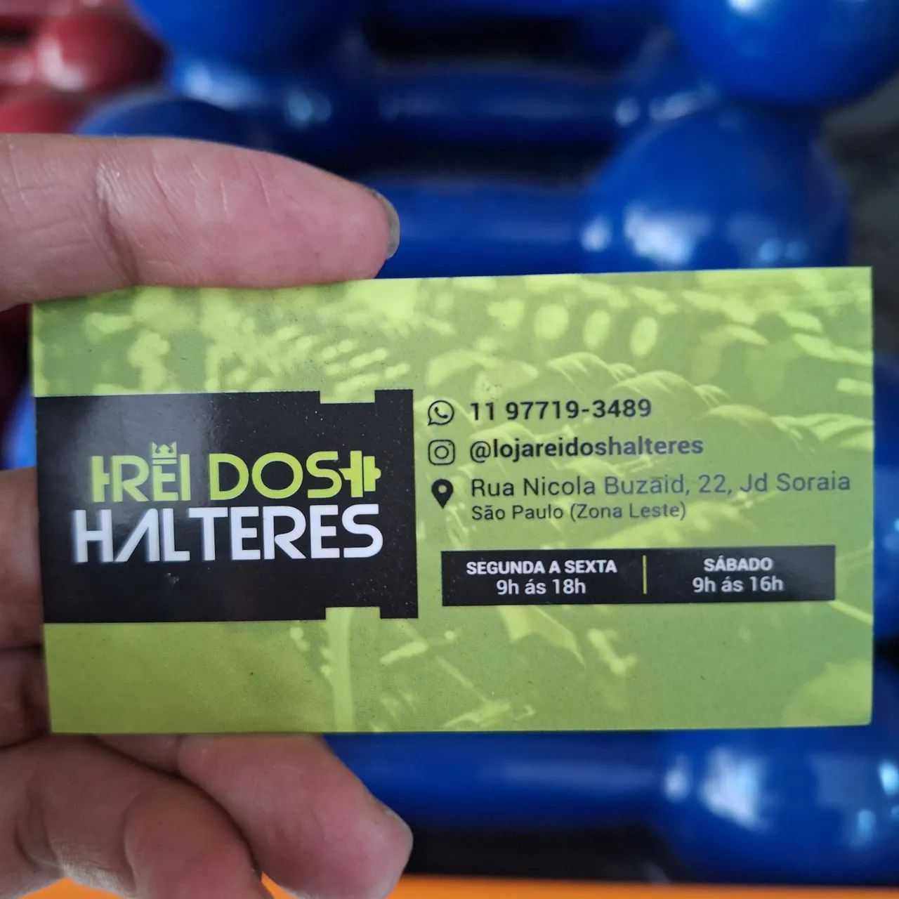 Halteres Emborrachados 9KG Academia por R$ 107,91 cada (R$ 11,99 o Quilo) - Foto 4