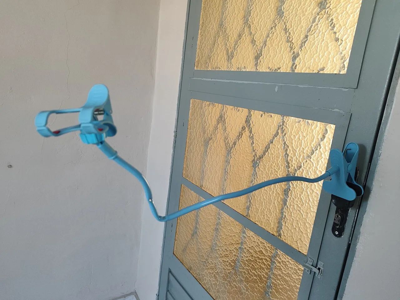 Suporte Flexível para Celular - Ajustável. - Foto 2