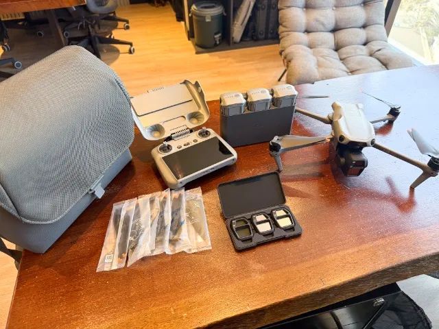 Drone Dji Air 3s Fly More Combo (com Tela) 