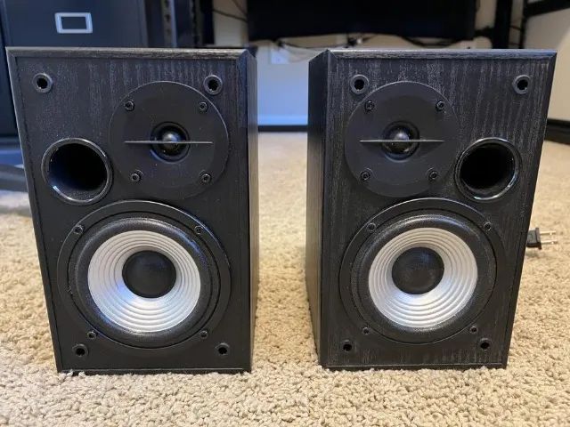 Caixas Monitor Edifier R980T