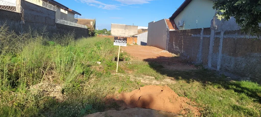 TERRENO EXCELENTE LOCALIZAÇÃO - PROXIMO AO QUARTEL - ÁREA 498 M²