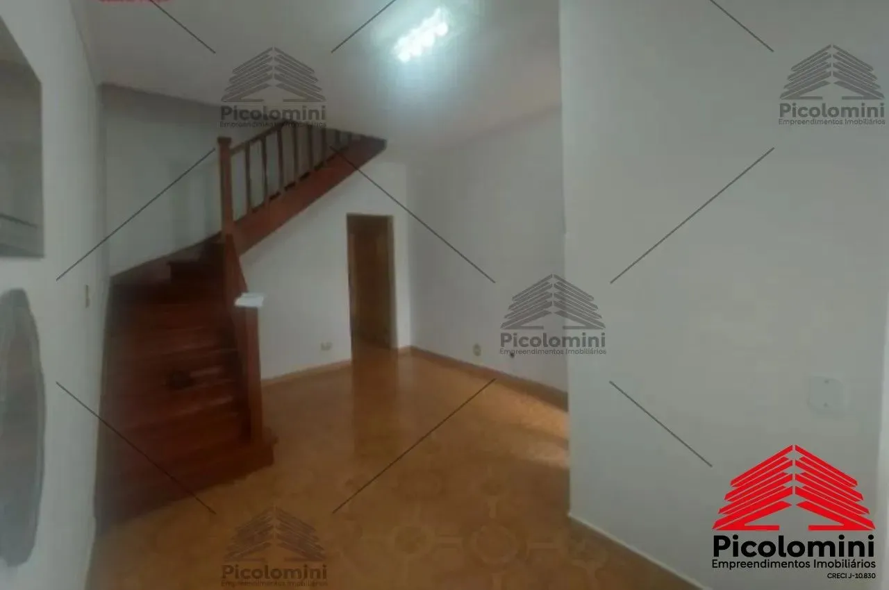 Sobrado para locação na Mooca de 90m², 2 quartos, 2 banheiros, lavanderia, área de serviço
