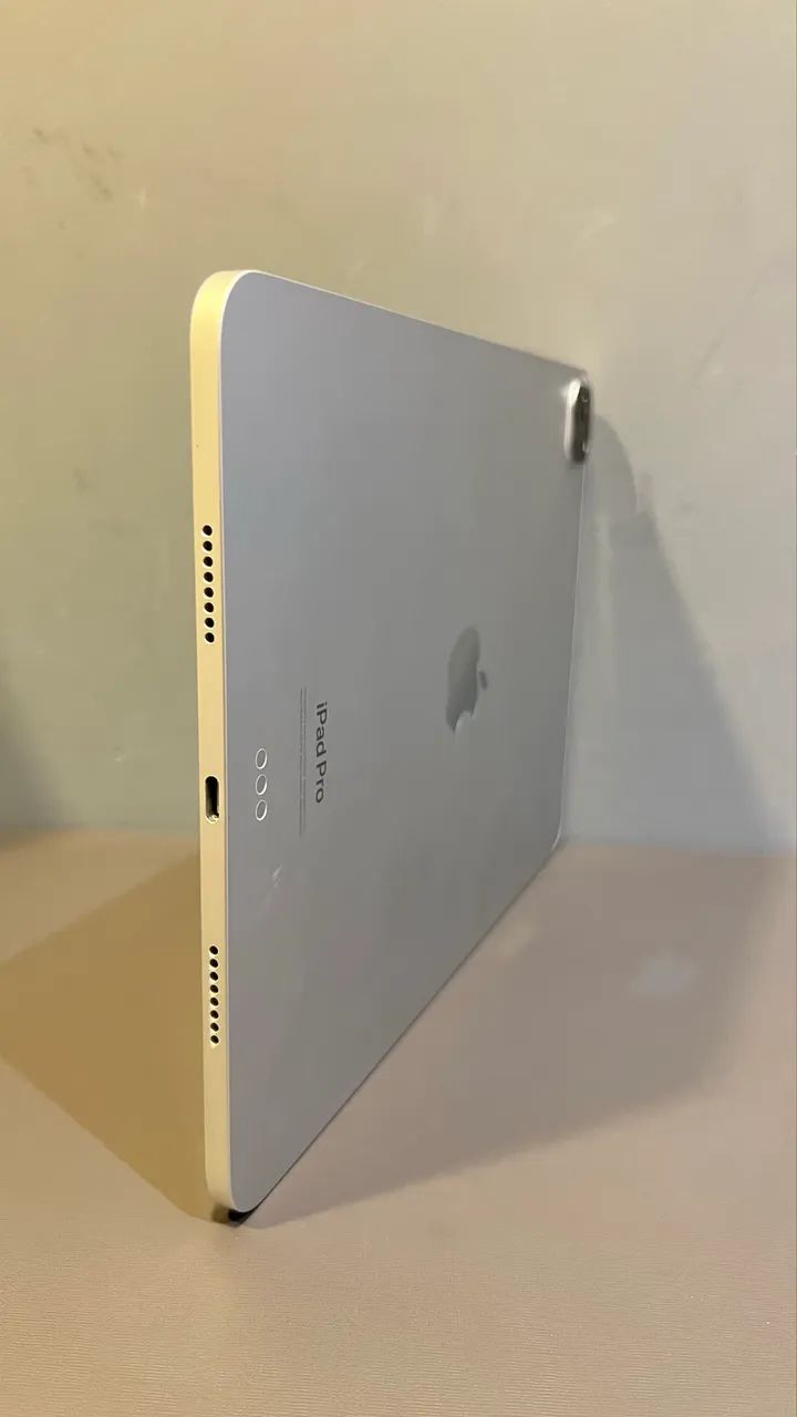 iPad Pro 11 4ª Geração + Apple Pencil - 256GB - IMPECÁVEL