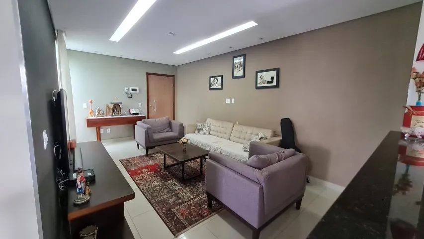 Vende-se um prédio na Qd 14 do Setor Leste - Foto 3