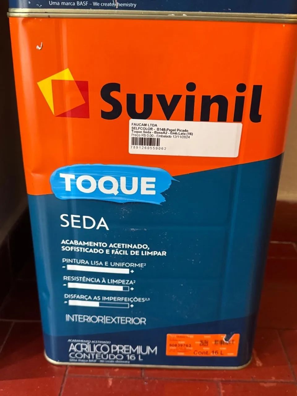 Tinta Acrílico Premium Suvinil Toque Seda 16L acabamento acetinado - Papel Picado