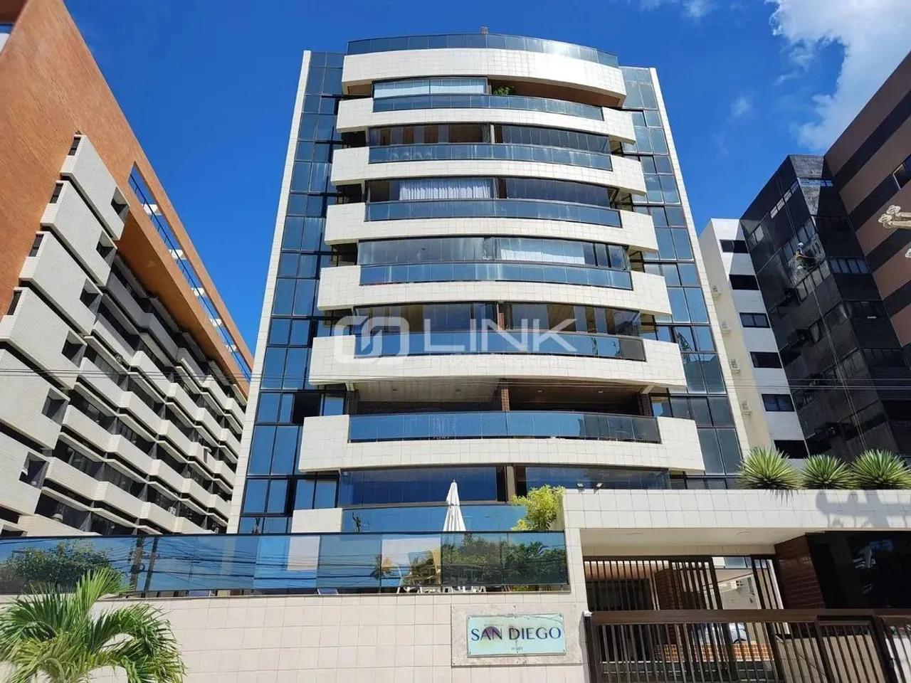 Apartamento com 4 quartos, Jatiúca - Maceió