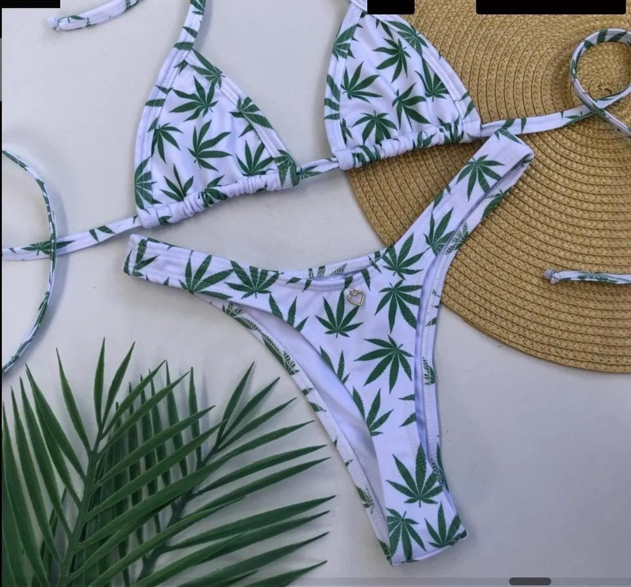 Biquíni Praia Folhas Cannabis