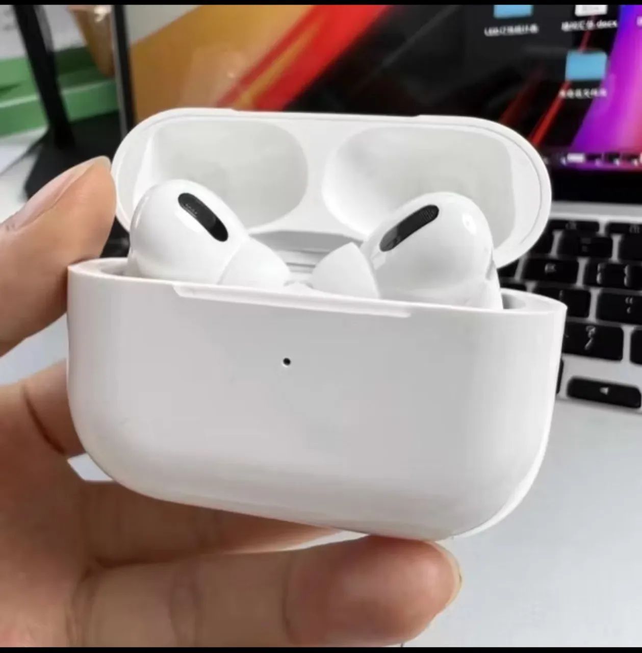 Fone de ouvido brancos tws - Foto 2