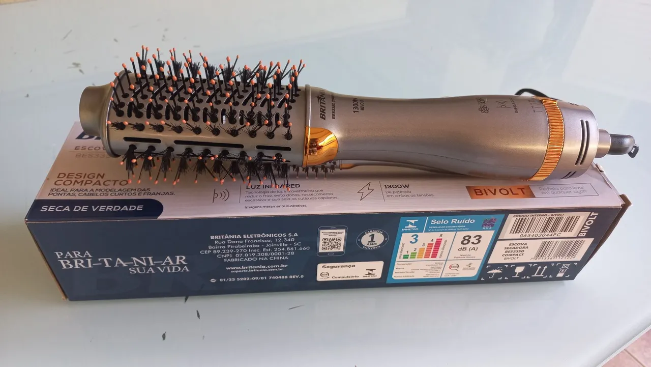 Escova Secadora de Cabelo Britânia BES33SD Compacta Bivolt