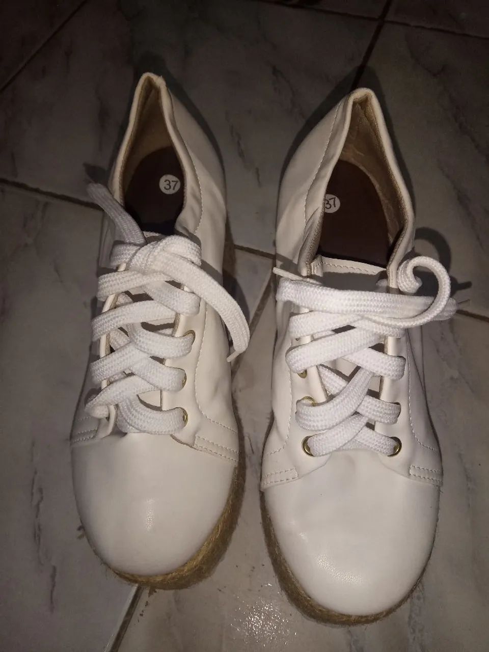 Sapato Plataforma Branco Feminino - Tamanho 37