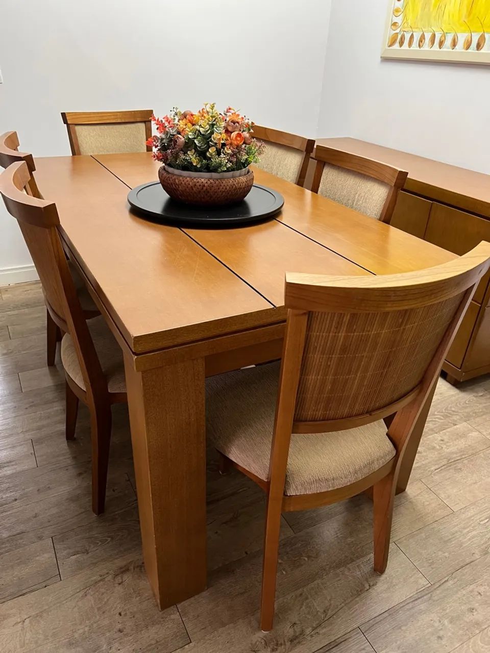 Jogo de mesa com 6 cadeiras - Foto 3