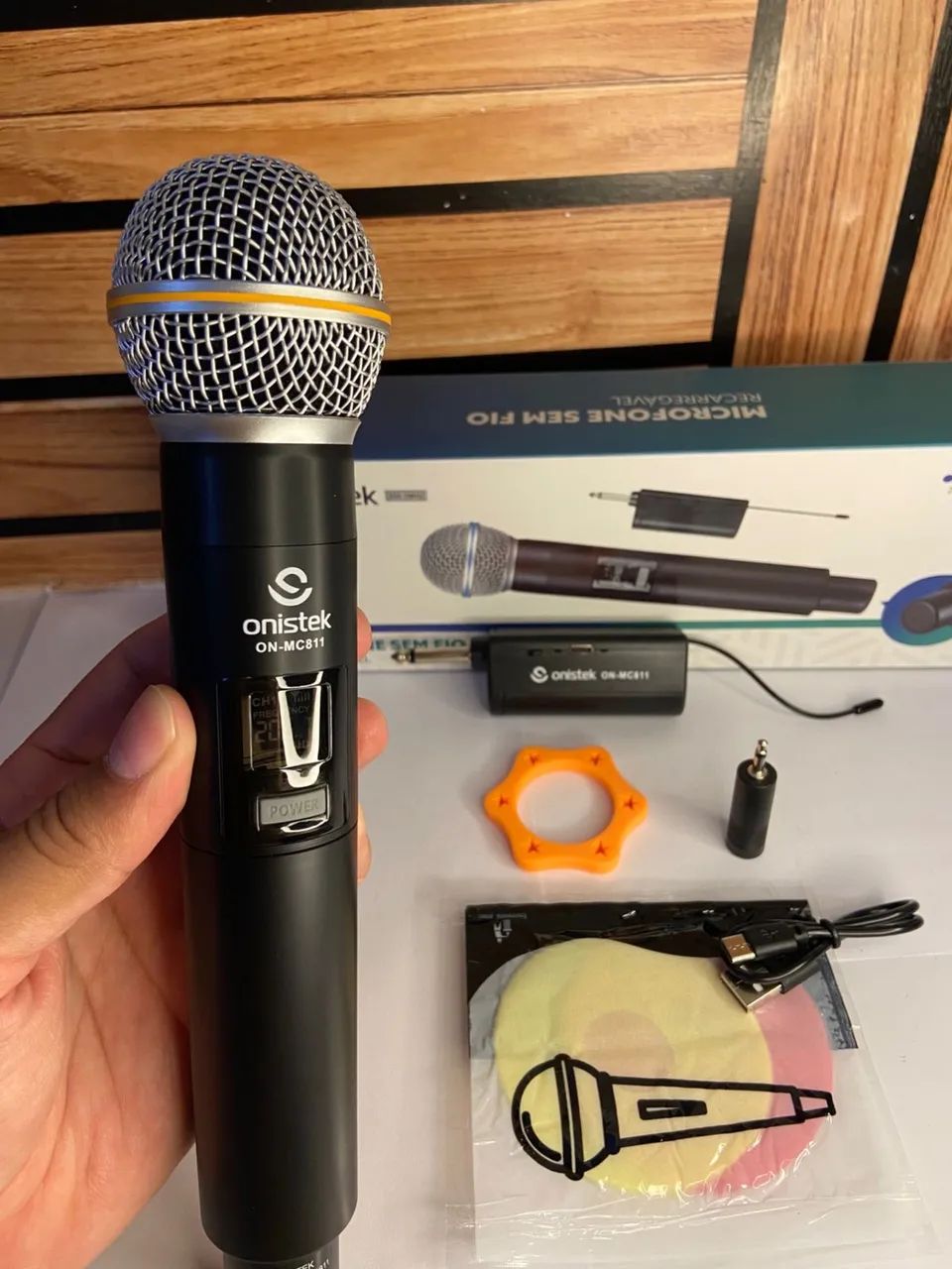 *MICROFONE SEM FIO ONISTEK MC811*64574076302850123