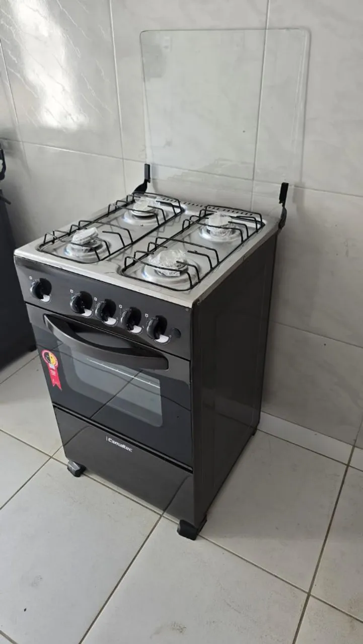 VENDO FOGÃO 4 BOCAS 