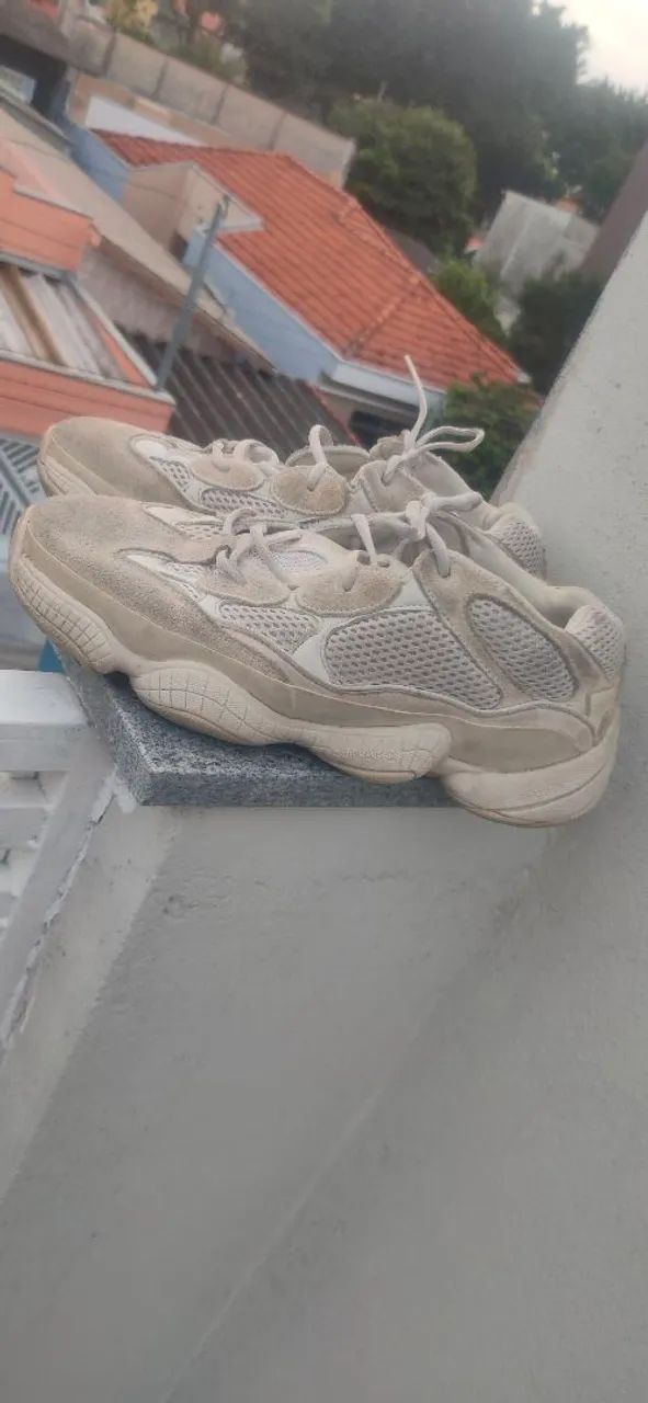 Tênis Adidas Yeezy 500 tamanho 10 EUA - Foto 2