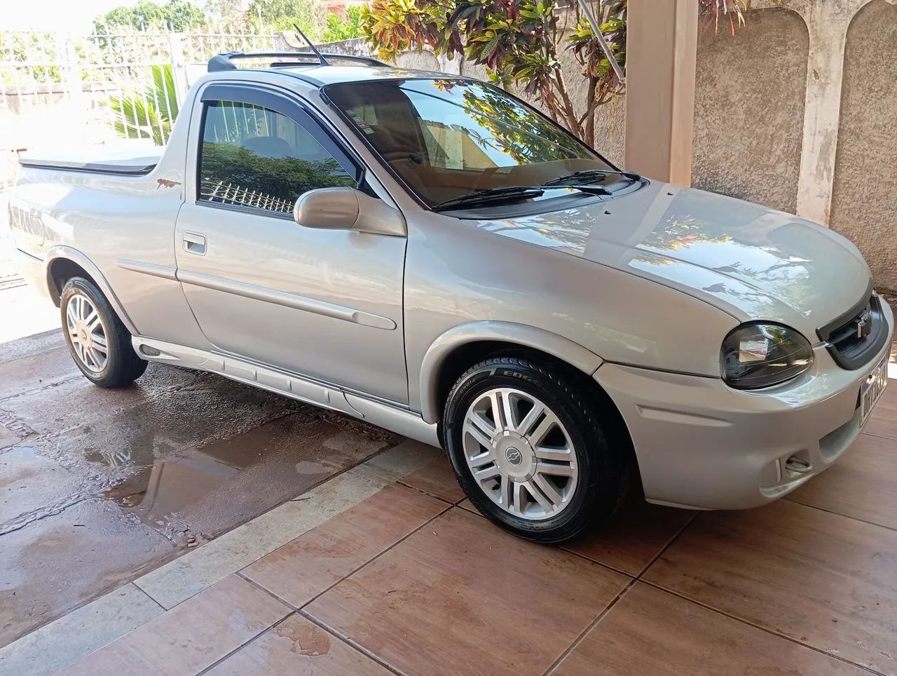 Chevrolet Corsa Pick-up Sport 1.6 MPFI 2003