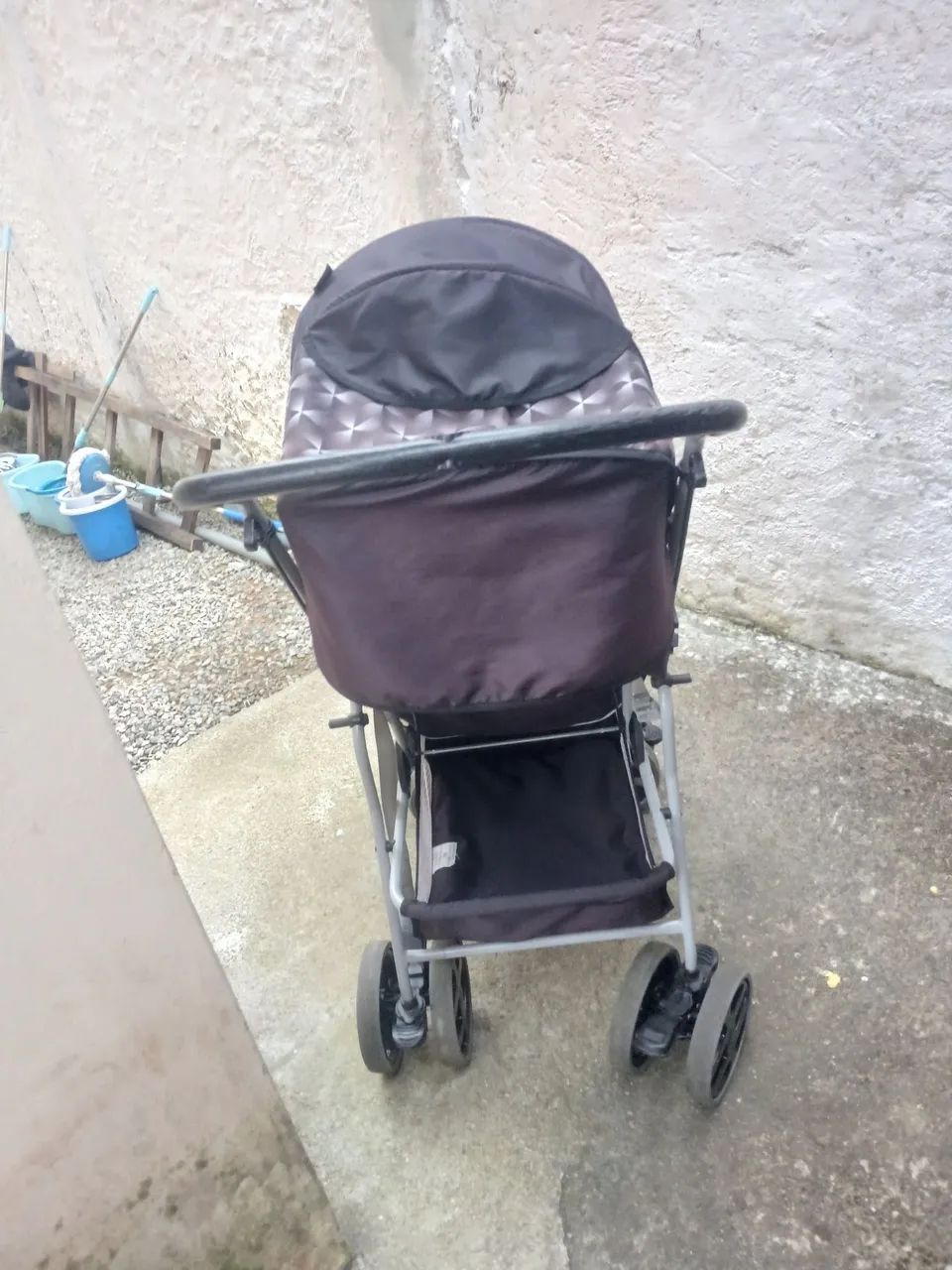 Carrinho de bebê 150reais  - Foto 3