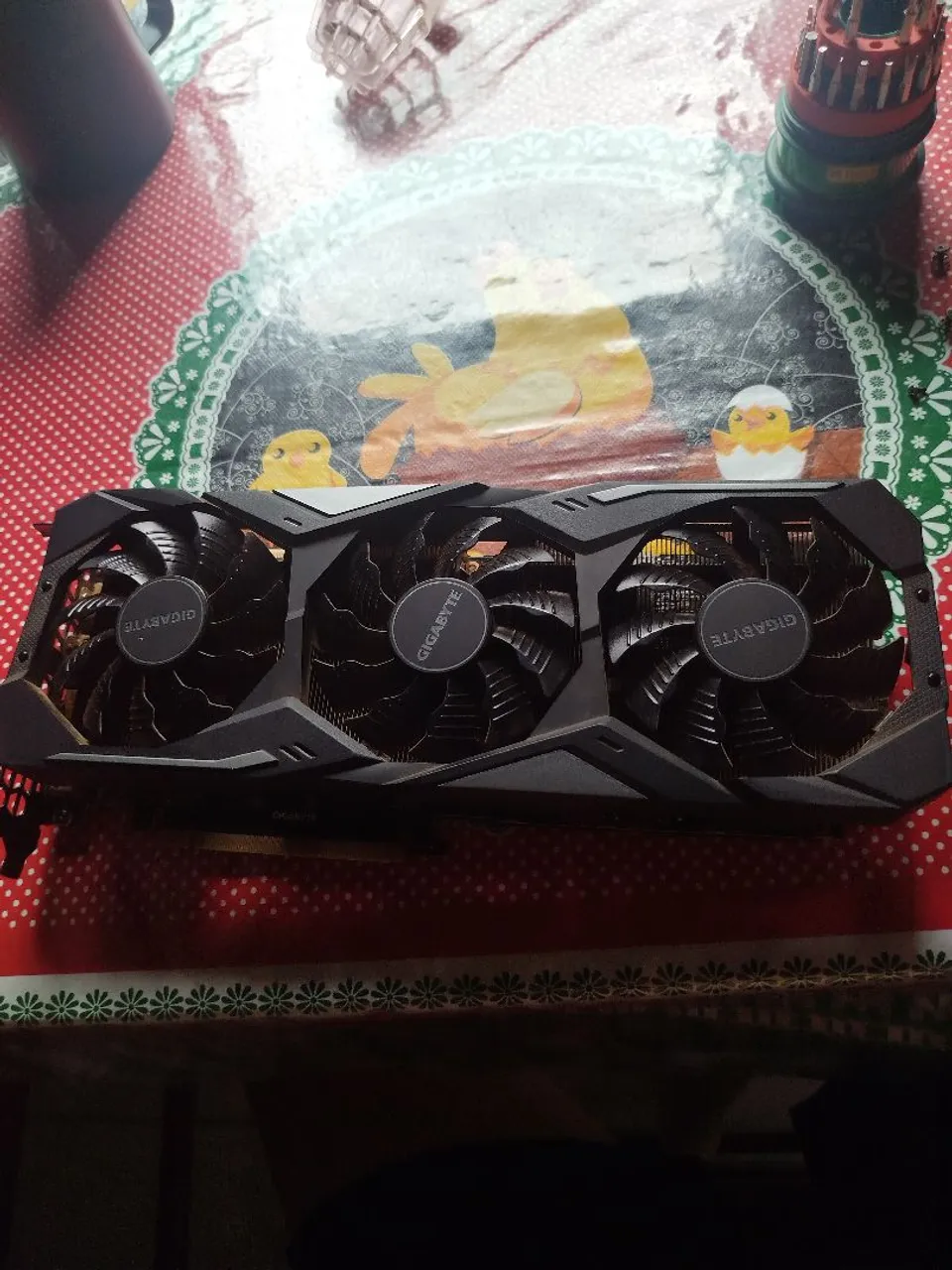 Placa de Vídeo RTX 2070 SUPER Gigabyte com 3 Fans