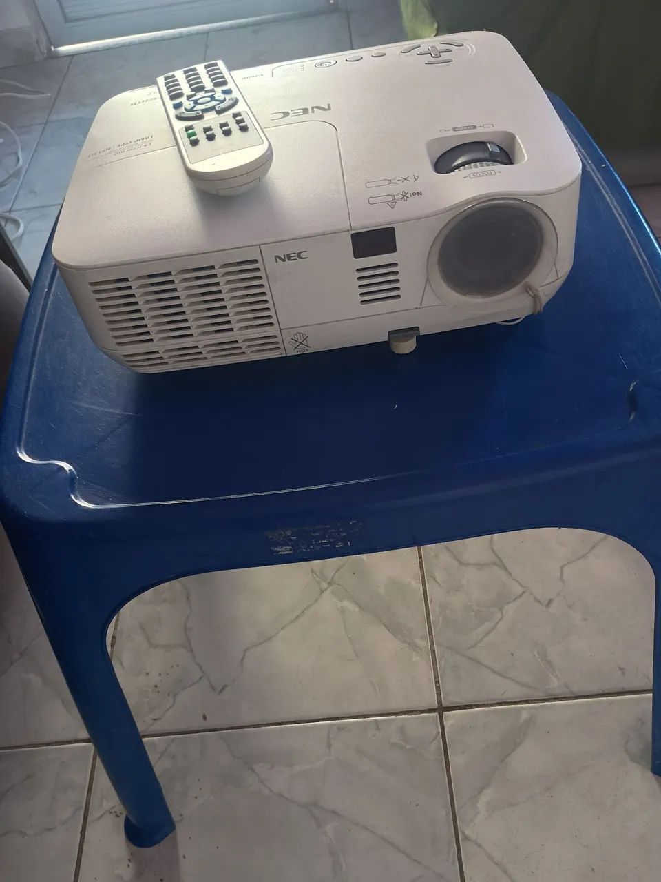 Projetor NEC - Usado
