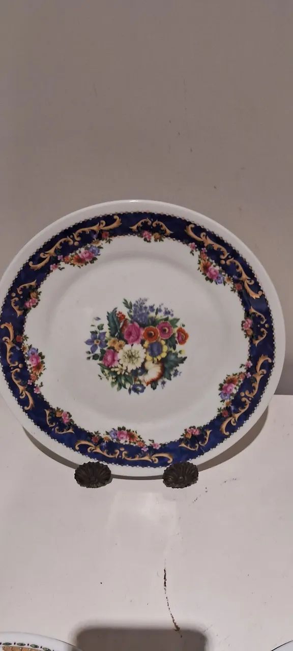   Prato em Porcelana 