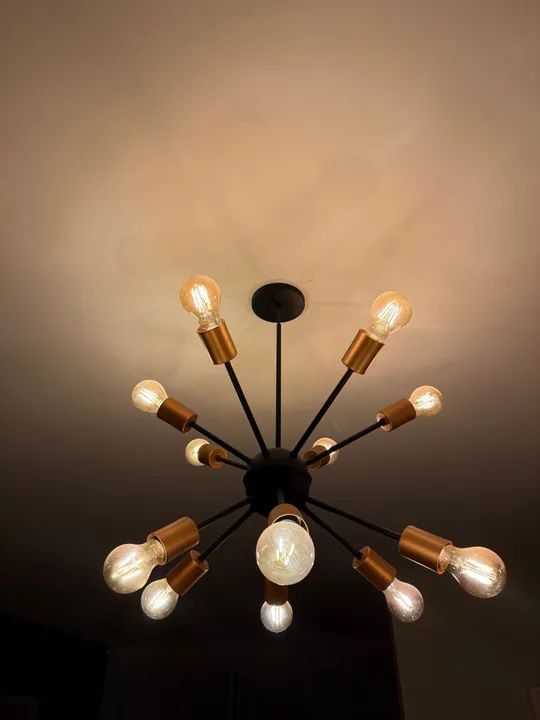 Lustre Moderno com 12 Lâmpadas