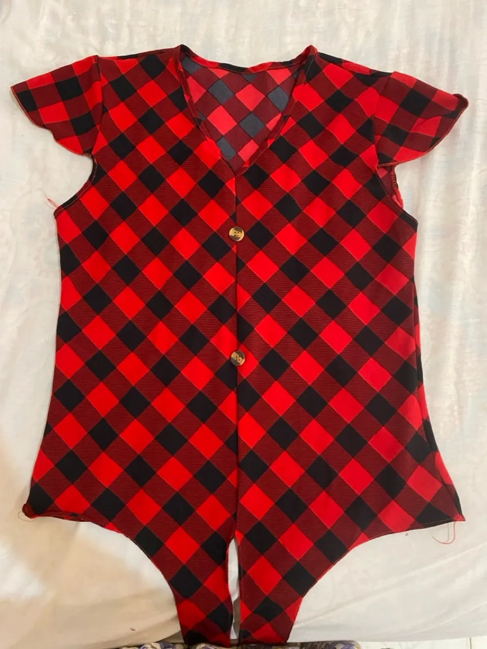 Blusa xadrez vermelho e preto