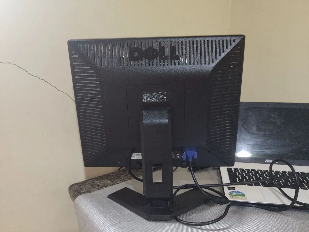 Monitor Dell com tela de 17 polegadas VGA  - Foto 4