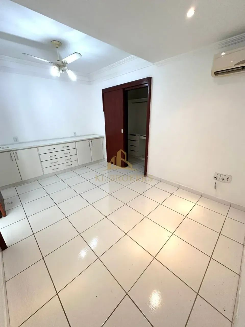 Casa 4 quartos no Parque das Ilhas em Volta Redonda - RJ - Foto 4