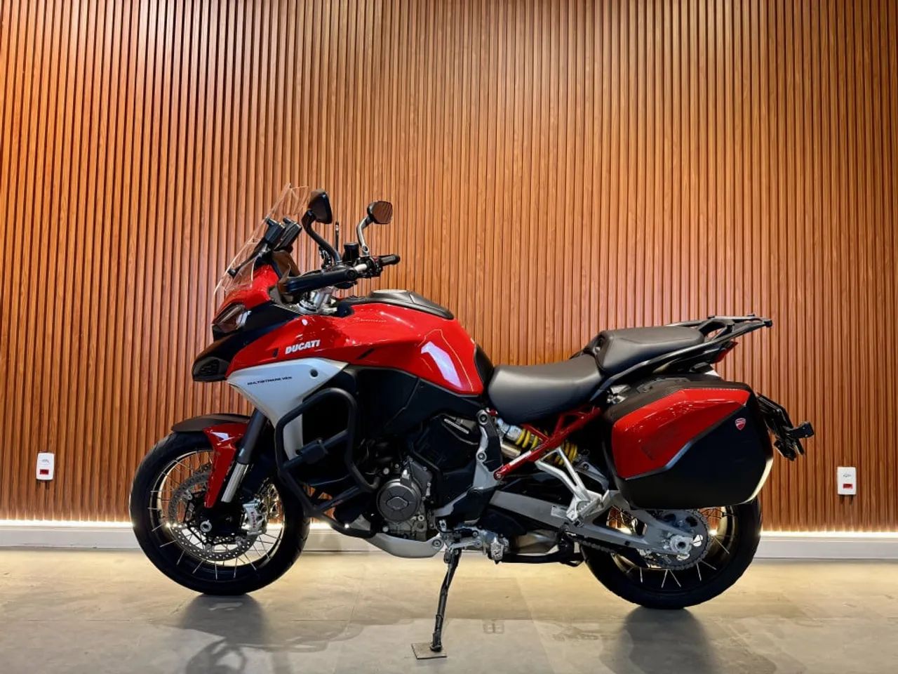 DUCATI MultiStrada 1200 V4 S 2023 - Foto 2