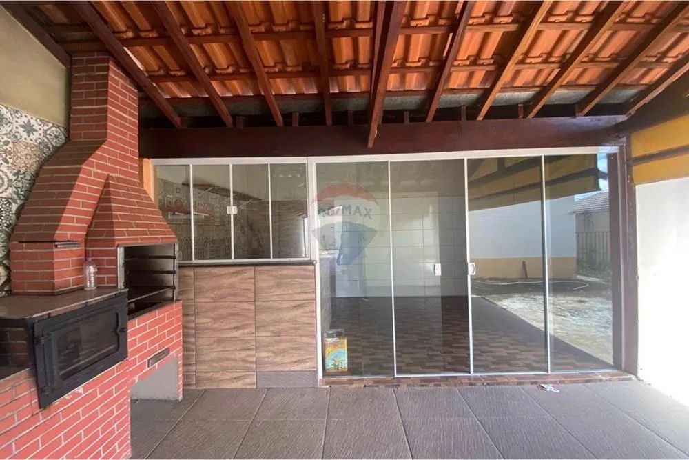 Casa 2 dormitórios em Botucatu