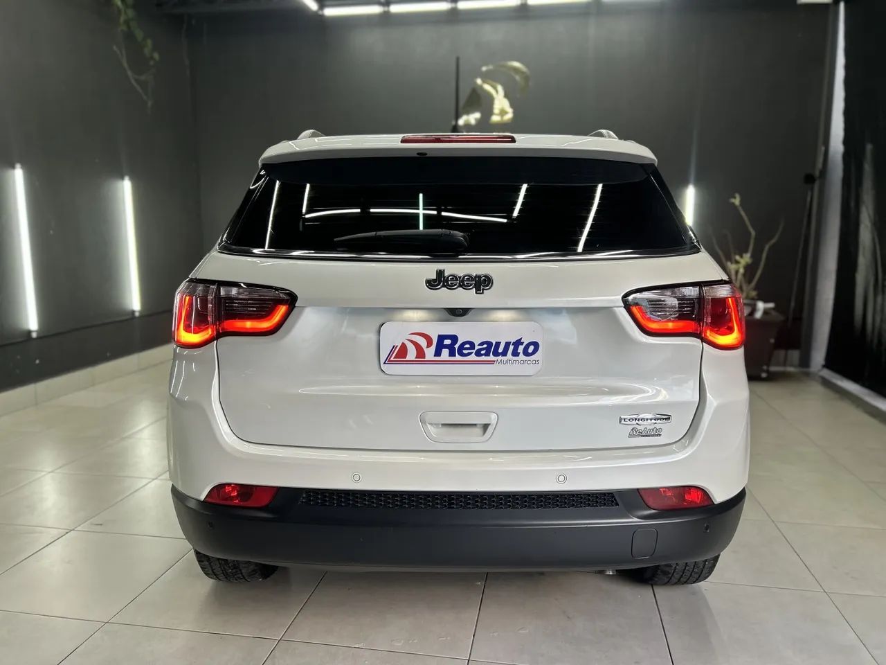 Jeep Compass Longitude 2.0 4X2 Flex 16V Aut. 2017 - Foto 5