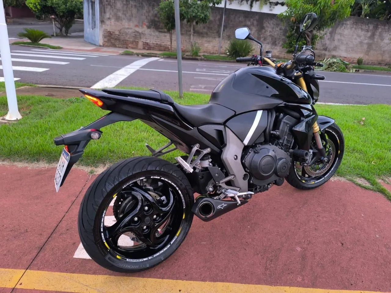 Vende-se - Foto 4