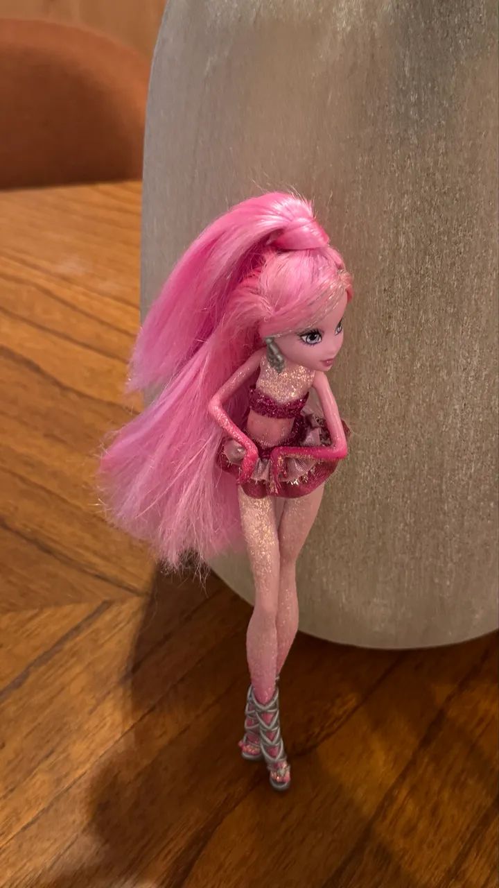 Boneca Shyn?e  fada do filme moda e Magia  - Foto 4