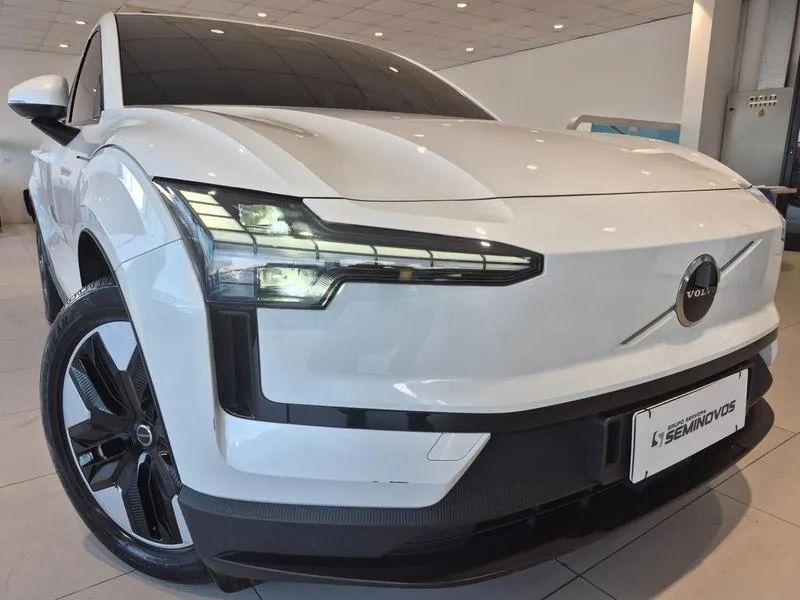 Volvo EX30 E40 Core (elétrico) 2024 - Foto 3
