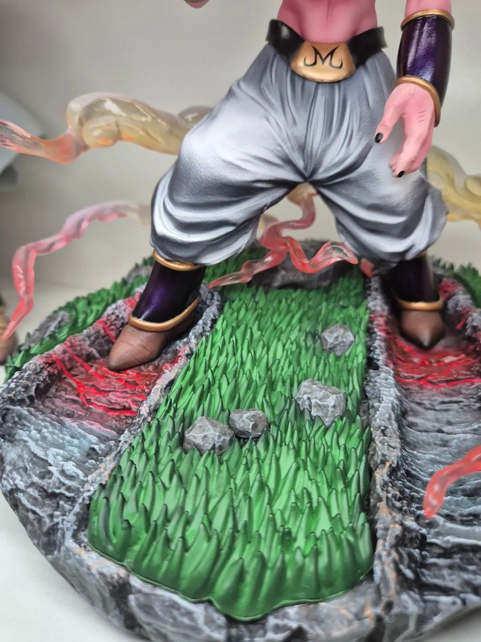 Action Figure Kid boo com base diorama e busto extra - Foto 5