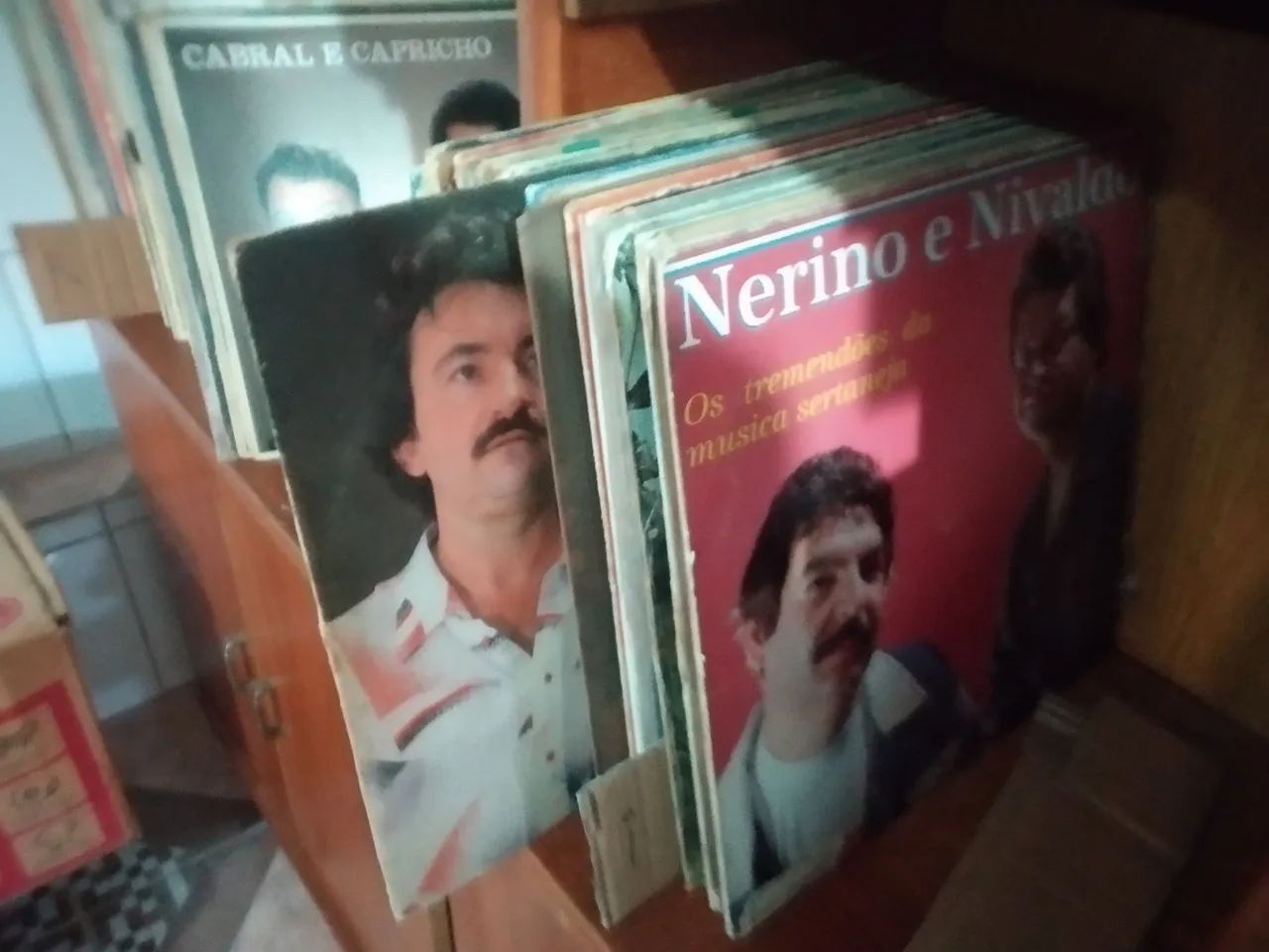 Coleção Discos Vinil LP Sertanejo e Nacionais 705 Discos - Foto 4