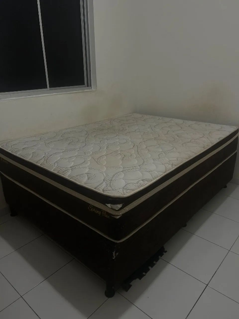 Cama box