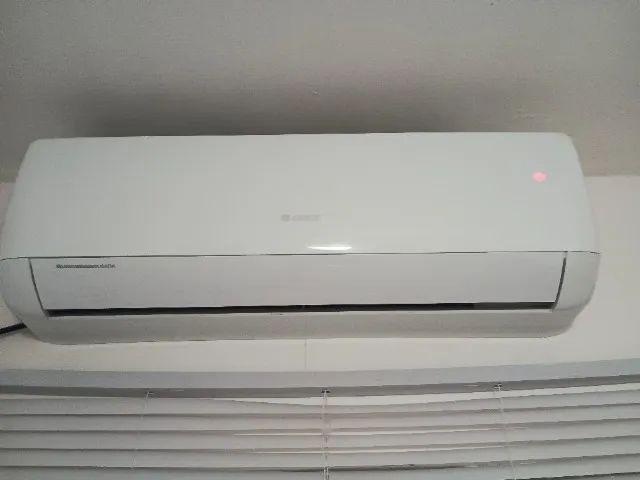 Ar gree 9mil BTUs $1200 - Foto 2