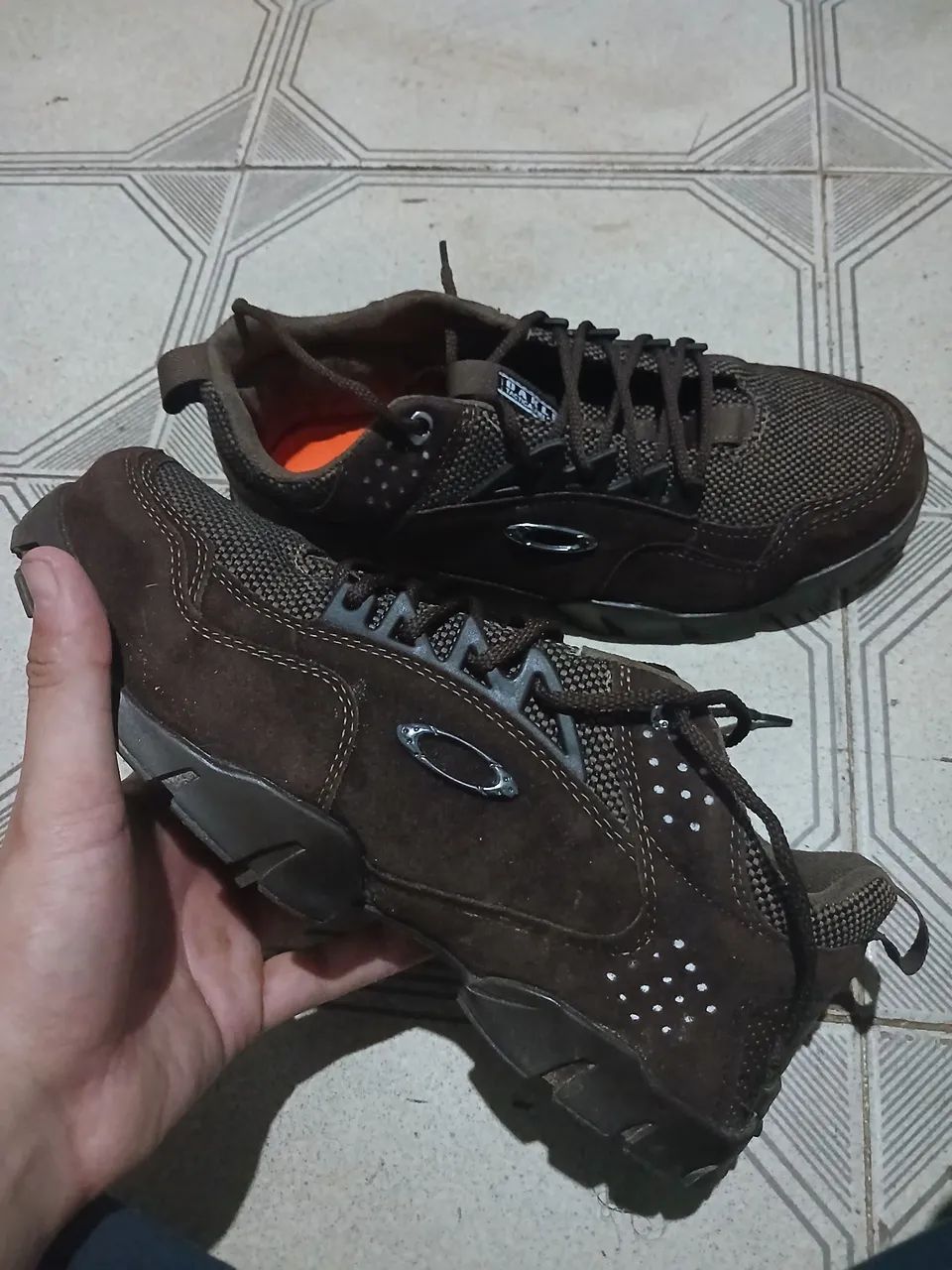 Tênis da oakley