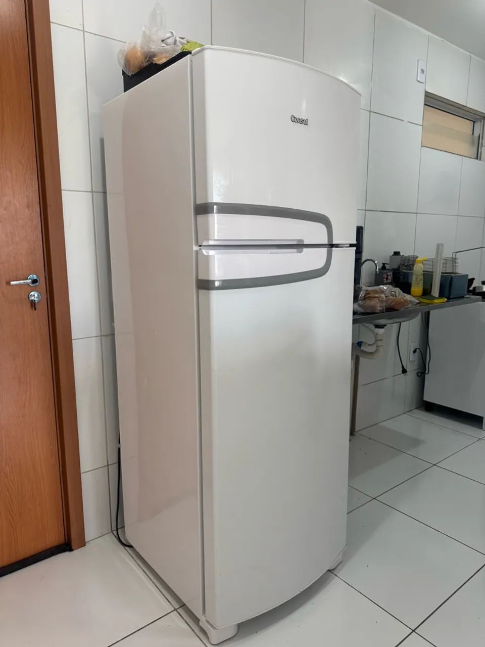 Vendo geladeira 