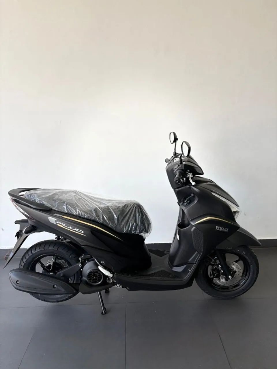 Yamaha Fluo  / Vendedor LEANDRO - Foto 3