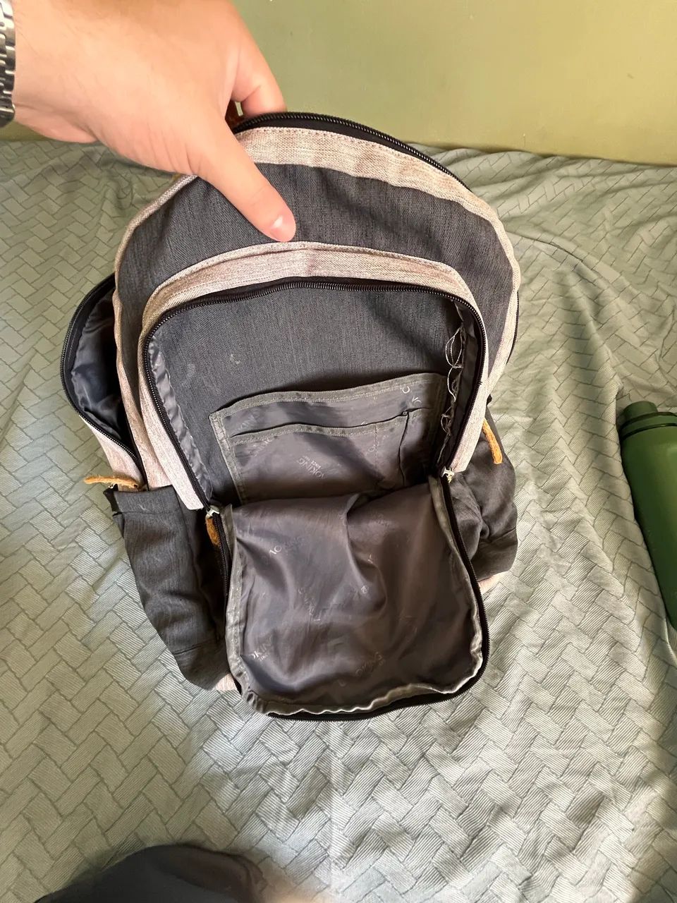 mochila aoking cinza e preta - Foto 4