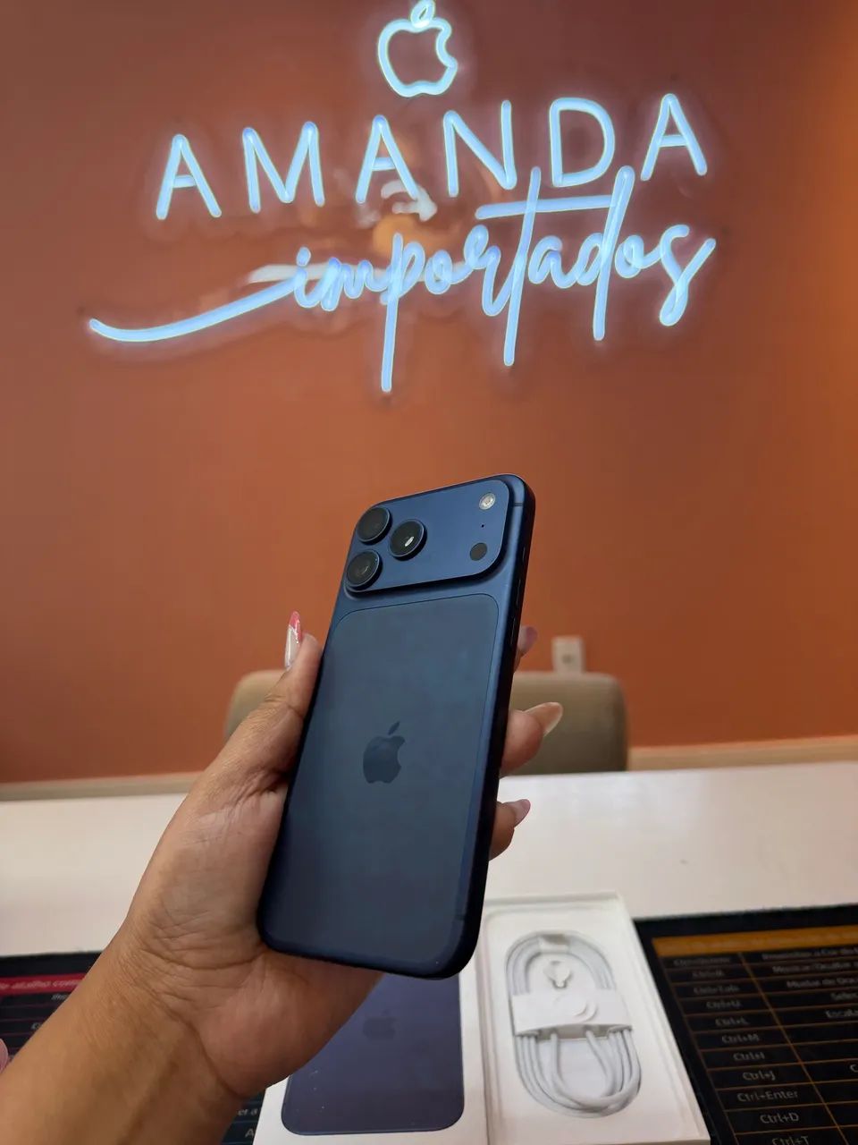 iPhone 17 pro max 256 GB semi novo oportunidade  - Foto 3