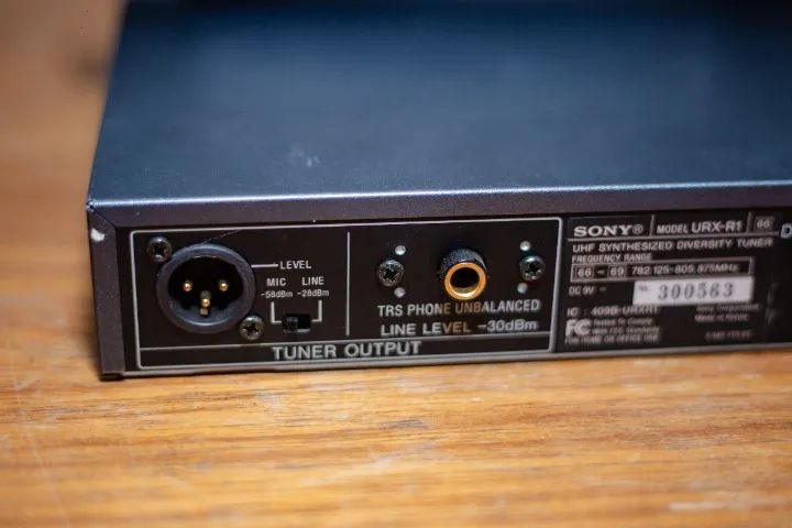 base sony URX-R1e microfone UTX-H1 - Foto 4