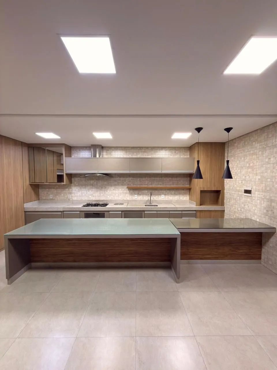 Casa com 3 suites no Condominio Florais dos Lagos